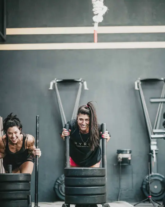 Comunidade Kapela Gym treinando junta